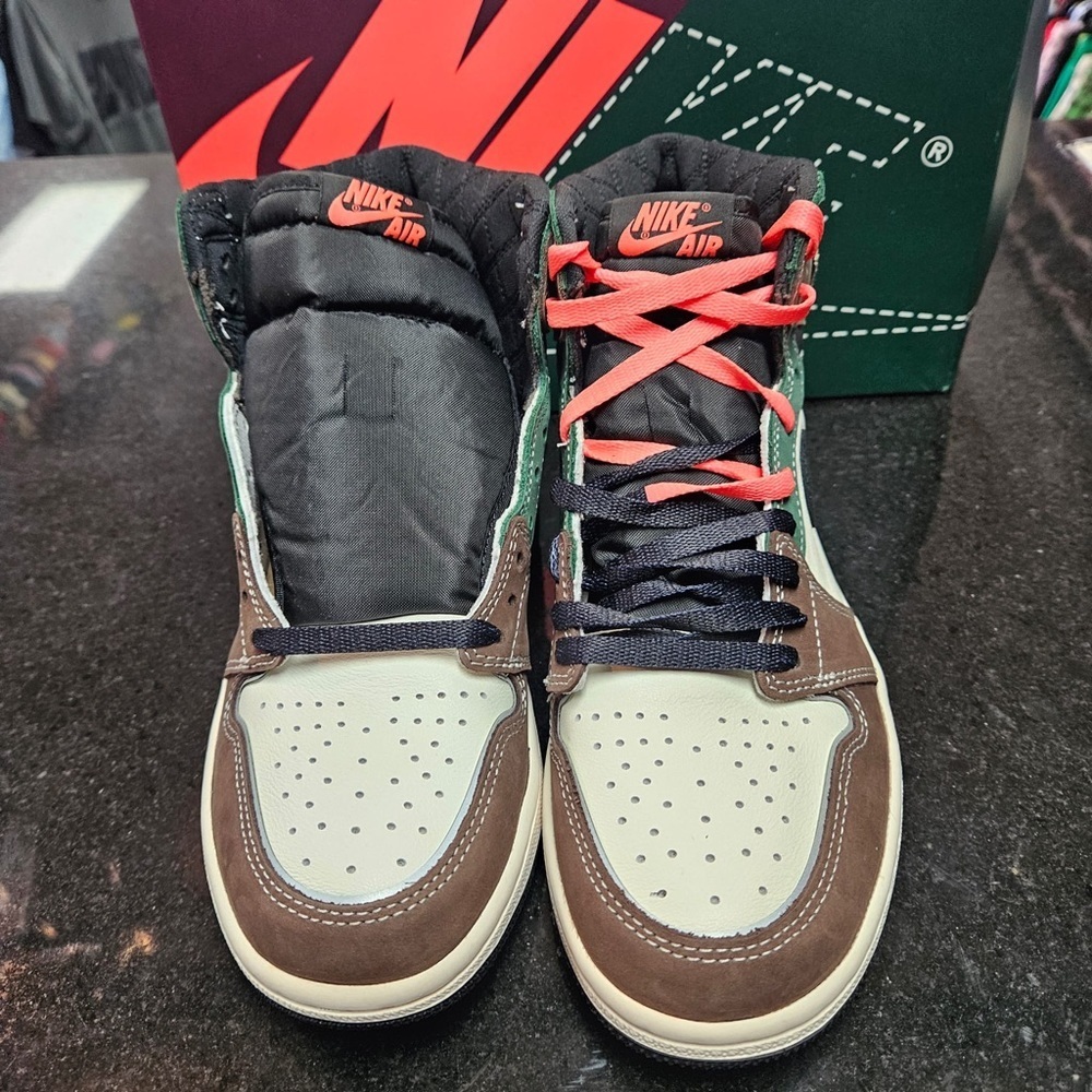 Air Jordan 1 High OG Hand Crafted sz 8 - Picture 11 of 11